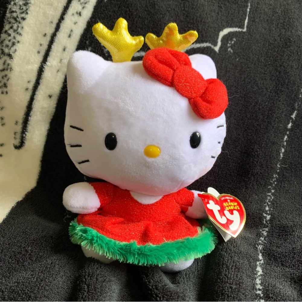 NWT Christmas Reindeer Hello Kitty Plushie | TY